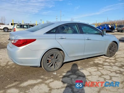 Trzecie zdjęcie samochodu z tyłu: 2011 HYUNDAI SONATA GLS VIN:5NPEB4AC7BH246419 - miniatura