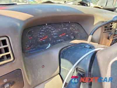 Zdjęcie 9 z 11 samochodu: 2004 FORD F250 SUPER DUTY VIN:1FTNW20P34EA44340 - miniatura