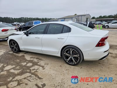Drugie zdjęcie samochodu z przodu: 2024 VOLVO S60 PLUS VIN:7JRL12FL5RG315583 - miniatura