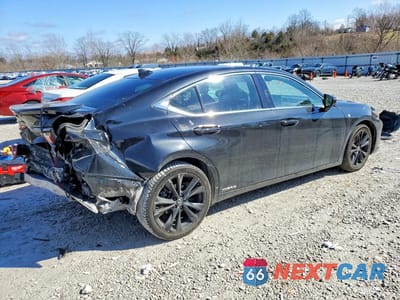 Trzecie zdjęcie samochodu z tyłu: 2022 LEXUS ES 300H F SPORT VIN:58AGA1C19NU024579 - miniatura