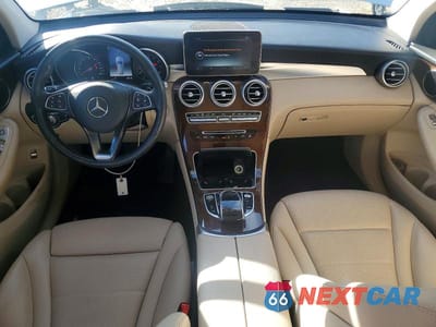 Zdjęcie 8 z 13 samochodu: 2019 MERCEDES-BENZ GLC 300 4MATIC VIN:WDC0G4KB9KV162453 - miniatura