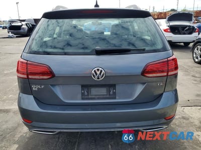 Zdjęcie 6 z 12 samochodu: 2018 VOLKSWAGEN GOLF SPORTWAGEN S VIN:3VWD17AU3JM758905 - miniatura