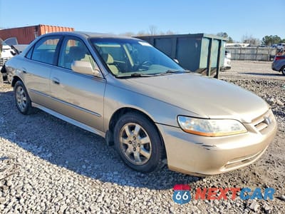 Czwarte zdjęcie samochodu z boku: 2001 HONDA ACCORD EX VIN:JHMCG56691C032493 - miniatura