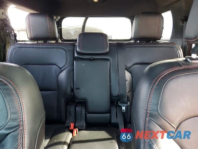 Zdjęcie 10 z 13 samochodu: 2018 FORD EXPLORER SPORT VIN:1FM5K8GT2JGA14064 - miniatura