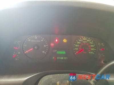 Zdjęcie 9 z 12 samochodu: 2005 FORD F250 SUPER DUTY VIN:1FTNF21555EC36504 - miniatura