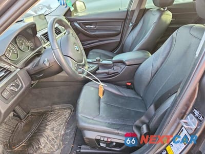 Zdjęcie 7 z 12 samochodu: 2014 BMW 328 XI VIN:WBA3B3C56EJ979893 - miniatura