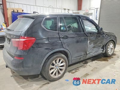 Trzecie zdjęcie samochodu z tyłu: 2017 BMW X3 XDRIVE28I VIN:5UXWX9C31H0W66536 - miniatura
