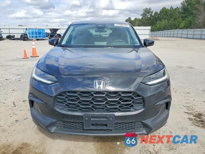Piąte zdjęcie samochodu w środku: 2026 HONDA HR-V LX VIN:3CZRZ1H35TM708449 - miniatura
