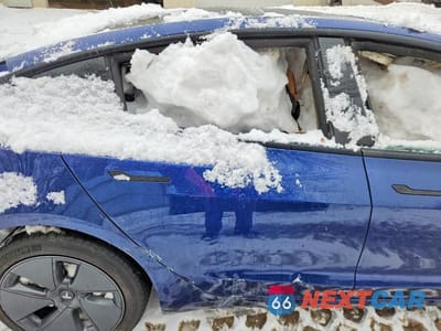 Zdjęcie 10 z 11 samochodu: 2022 TESLA MODEL 3 VIN:5YJ3E1EB5NF182401 - miniatura