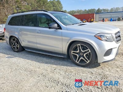 Czwarte zdjęcie samochodu z boku: 2018 MERCEDES-BENZ GLS 550 4MATIC VIN:4JGDF7DE1JB013775 - miniatura