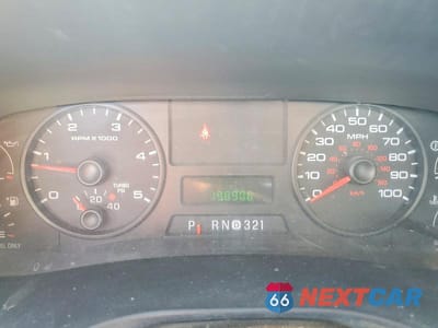 Zdjęcie 9 z 12 samochodu: 2006 FORD F550 SUPER DUTY UTILITY / SERVICE TRUCK VIN:1FDAF56P56ED35606 - miniatura