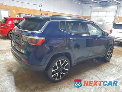 Trzecie zdjęcie samochodu z tyłu: 2019 JEEP COMPASS LIMITED VIN:3C4NJDCB6KT656393 - miniatura