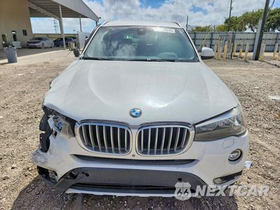 Piąte zdjęcie samochodu w środku: 2017 BMW X3 XDRIVE28I VIN:5UXWX9C55H0T15260 - miniatura
