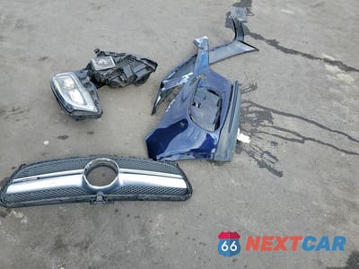 Zdjęcie 13 z 13 samochodu: 2018 MERCEDES-BENZ GLA 45 AMG VIN:WDDTG5CB2JJ475489 - miniatura