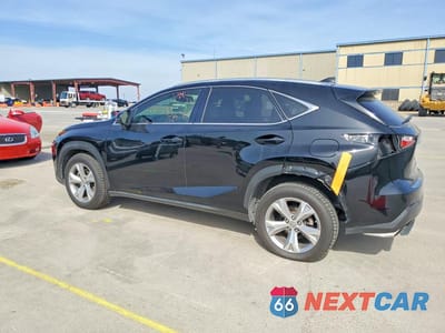 Drugie zdjęcie samochodu z przodu: 2017 LEXUS NX 200T BASE VIN:JTJYARBZ8H2062288 - miniatura