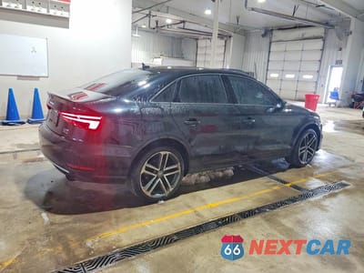 Trzecie zdjęcie samochodu z tyłu: 2018 AUDI A3 PREMIUM VIN:WAUB8GFF6J1085635 - miniatura