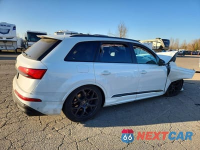 Trzecie zdjęcie samochodu z tyłu: 2025 AUDI SQ7 PREMIUM PLUS VIN:WA1AWBF7XSD002265 - miniatura