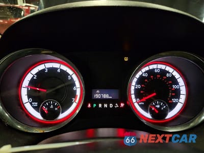 Zdjęcie 9 z 14 samochodu: 2016 DODGE GRAND CARAVAN SXT VIN:2C4RDGCG2GR329666 - miniatura