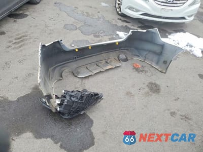 Zdjęcie 13 z 13 samochodu: 2022 MERCEDES-BENZ METRIS VIN:W1YV0CEYXN3971790 - miniatura