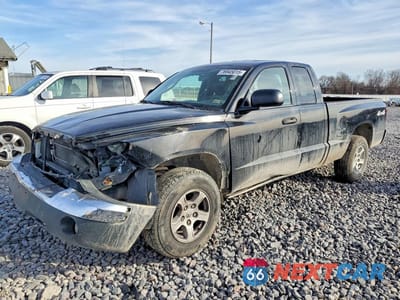 2005 DODGE DAKOTA SLT 1D7HW42N15S315537 - główne zdjęcie licytacji z USA - miniatura