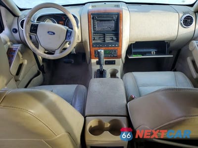 Zdjęcie 8 z 13 samochodu: 2006 FORD EXPLORER EDDIE BAUER VIN:1FMEU74806UA78634 - miniatura