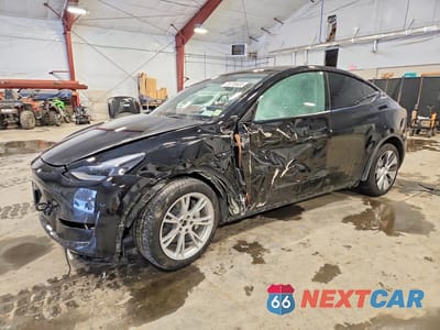 2024 TESLA MODEL Y 7SAYGDEE4RA216569 - główne zdjęcie licytacji z USA - miniatura