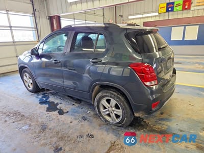 Drugie zdjęcie samochodu z przodu: 2021 CHEVROLET TRAX 1LT VIN:KL7CJLSB8MB321446 - miniatura