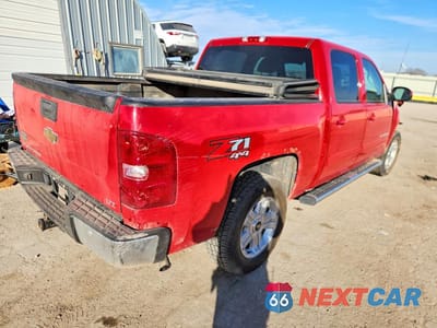 Trzecie zdjęcie samochodu z tyłu: 2011 CHEVROLET SILVERADO K1500 LTZ VIN:3GCPKTE33BG222365 - miniatura