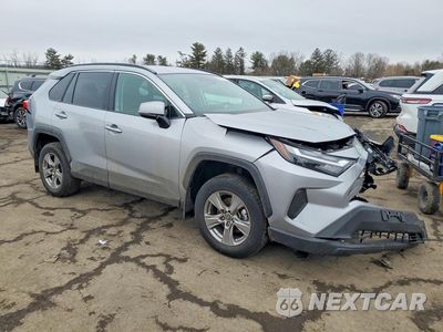 Czwarte zdjęcie samochodu z boku: 2025 TOYOTA RAV4 XLE VIN:2T3P1RFV3SC546827 - miniatura