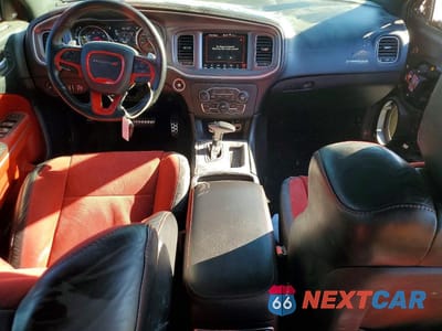 Zdjęcie 8 z 12 samochodu: 2019 DODGE CHARGER SCAT PACK VIN:2C3CDXGJ4KH520181 - miniatura