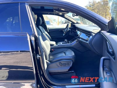 Piąte zdjęcie samochodu w środku: 2019 AUDI Q8 PREMIUM PLUS S-LINE VIN:WA1EVAF19KD011890 - miniatura