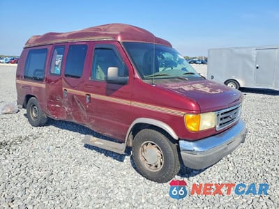 Czwarte zdjęcie samochodu z boku: 2003 FORD ECONOLINE E150 VAN VIN:1FDRE14W23HB84775 - miniatura
