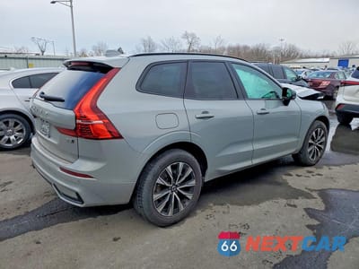 Trzecie zdjęcie samochodu z tyłu: 2025 VOLVO XC60 CORE VIN:YV4M12RJ7S1006670 - miniatura