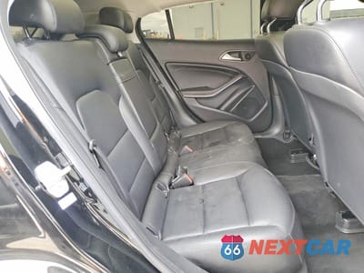 Zdjęcie 11 z 14 samochodu: 2015 MERCEDES-BENZ GLA 250 4MATIC VIN:WDCTG4GB7FJ074987 - miniatura