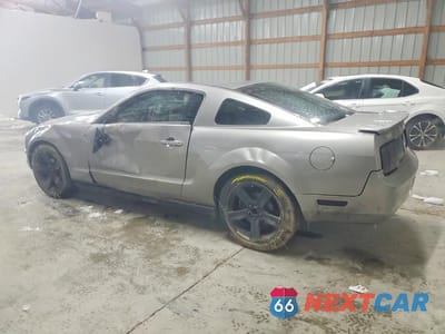 Drugie zdjęcie samochodu z przodu: 2008 FORD MUSTANG VIN:1ZVHT80N485137703 - miniatura