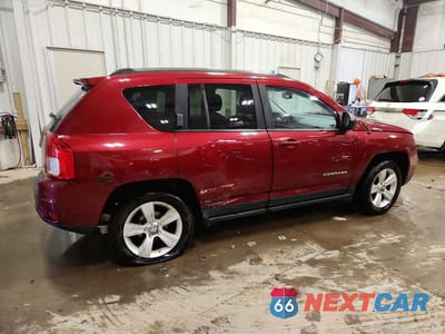 Trzecie zdjęcie samochodu z tyłu: 2012 JEEP COMPASS SPORT VIN:1C4NJDBB6CD572311 - miniatura