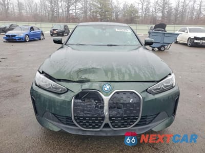 Piąte zdjęcie samochodu w środku: 2024 BMW I4 EDRIVE 35 VIN:WBY43AW05RFR70330 - miniatura