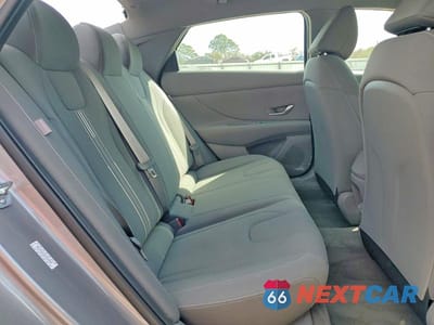 Zdjęcie 10 z 11 samochodu: 2024 HYUNDAI ELANTRA SEL VIN:KMHLM4DG7RU693098 - miniatura
