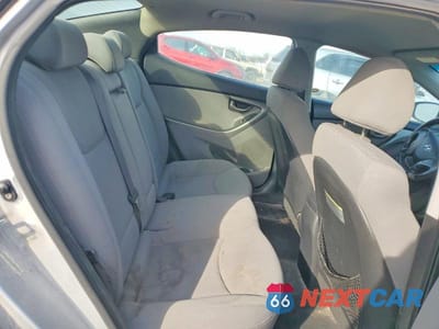 Zdjęcie 10 z 11 samochodu: 2013 HYUNDAI ELANTRA GLS VIN:KMHDH4AE0DU527834 - miniatura