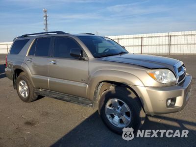 Czwarte zdjęcie samochodu z boku: 2007 TOYOTA 4RUNNER SR5 VIN:JTEZU14R270090638 - miniatura