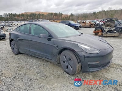 Czwarte zdjęcie samochodu z boku: 2021 TESLA MODEL 3 VIN:5YJ3E1EA6MF086783 - miniatura