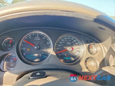 Zdjęcie 9 z 14 samochodu: 2013 GMC YUKON XL C1500 SLT VIN:1GKS1KE0XDR162119 - miniatura