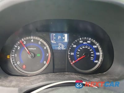 Zdjęcie 9 z 12 samochodu: 2017 HYUNDAI ACCENT SE VIN:KMHCT4AE6HU367362 - miniatura