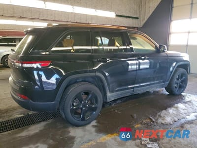 Trzecie zdjęcie samochodu z tyłu: 2024 JEEP GRAND CHEROKEE LIMITED VIN:1C4RJHBG4RC224171 - miniatura
