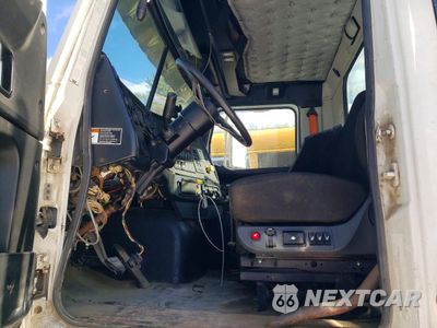 Piąte zdjęcie samochodu w środku: 2016 WESTERN STAR/AUTO CAR CONVENTION 4700SF VIN:5KKHAVDV3GPHH5748 - miniatura