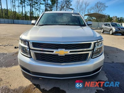 Piąte zdjęcie samochodu w środku: 2020 CHEVROLET TAHOE C1500 LT VIN:1GNSCBKC7LR192298 - miniatura