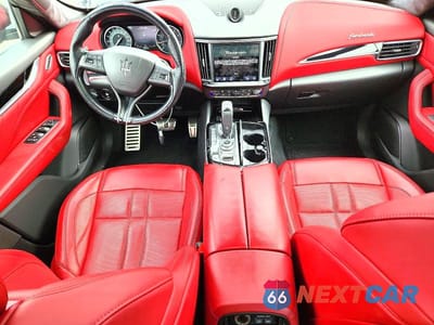 Zdjęcie 8 z 12 samochodu: 2022 MASERATI LEVANTE MODENA VIN:ZN661YUM0NX381476 - miniatura