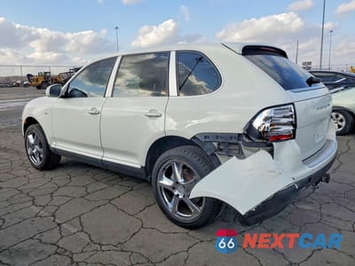 Drugie zdjęcie samochodu z przodu: 2004 PORSCHE CAYENNE S VIN:WP1AB29P14LA68398 - miniatura