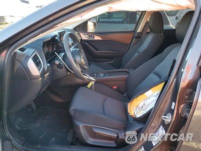 Zdjęcie 7 z 11 samochodu: 2018 MAZDA 3 SPORT VIN:3MZBN1U77JM176210 - miniatura