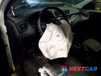 Zdjęcie 8 z 13 samochodu: 2017 NISSAN QASHQAI VIN:JN1BJ1CR7HW124252 - miniatura